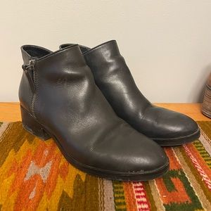 Cole Haan black leather boots booties, low heel, great condition, women’s size 7